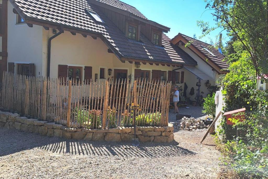 Gemütliche Waldrandlage in Badenweiler Sehringen Ferienwohnung Exterior foto
